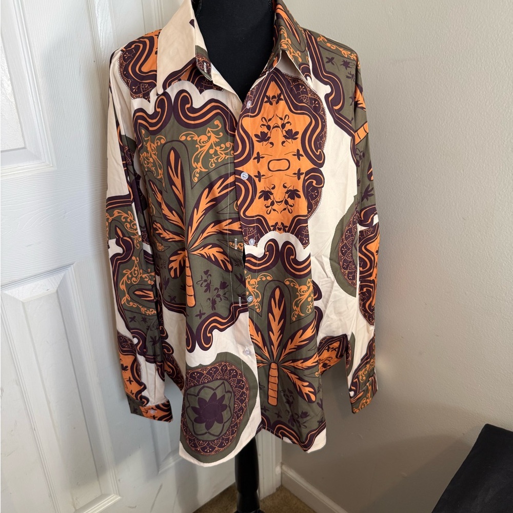 Commense NWT Statement Print Button-Up Shirt NWT - image 1